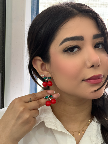 گوشواره آلبالو قرمز